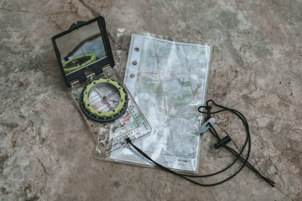 compass and a map | Day hiking Essentials: What’s in my day pack? | My Wandering Voyage travel blog #DayHike #Hiking #HikingEssentials #HikingChecklist