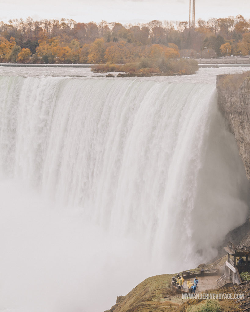 Niagara Falls, Ontario | Are you an explorer? A foodie? Or how about a beach bum? There’s something for everyone in this list of fantastic day trips from Toronto | My Wandering Voyage travel blog #toronto #ontario #canada #ontariotravel #travel
