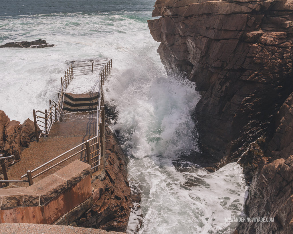 Thunder hole, Acadia National Park | This New England road trip itinerary will take you on the scenic route from Boston to Portland, Mid Coast Maine and Acadia National Park. | My Wandering Voyage #Boston #Portland #Maine #travel