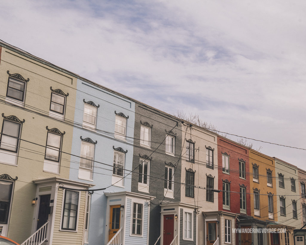 Colourful row of houses in Portland, Maine | Grab your best gal pals or significant other for the ultimate weekend getaway in Portland, Maine. Find where to stay, what to eat and things to do in this guide to Portland, Maine. | My Wandering Voyage travel blog #Portland #Maine #USA #travel