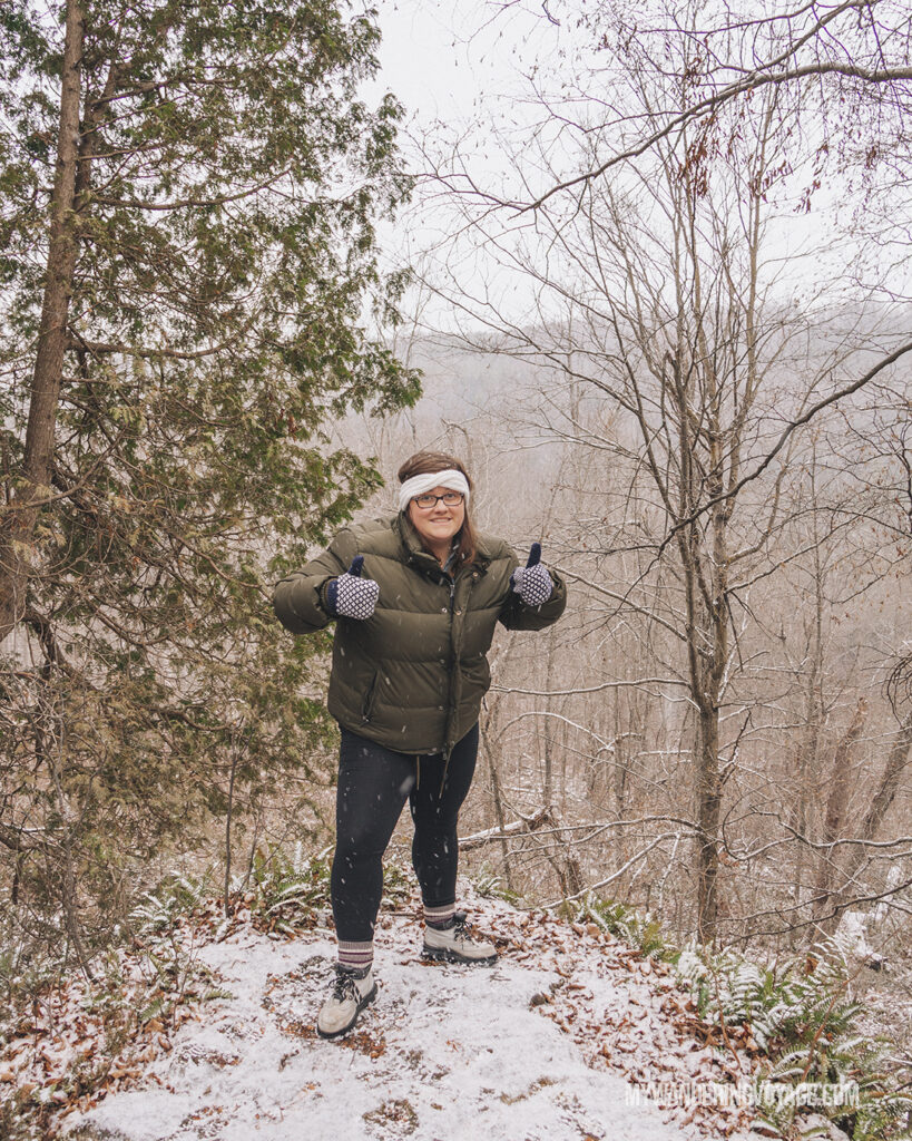 Women overlooking Crawford Lake | Hiking the Bruce Trail: 14 side trails to explore | My Wandering Voyage travel blog