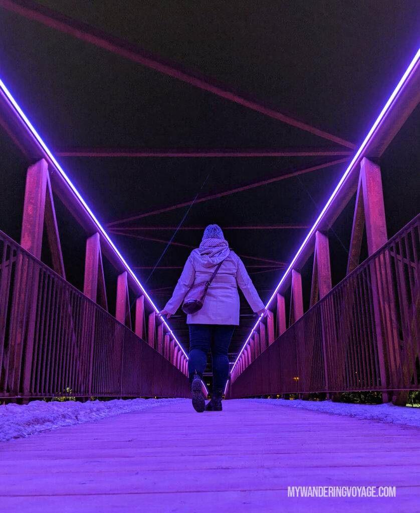 Grand River pedestrian bridge in Cambridge at night | Best scenic bridges in Ontario you have to visit | My Wandering Voyage travel blog