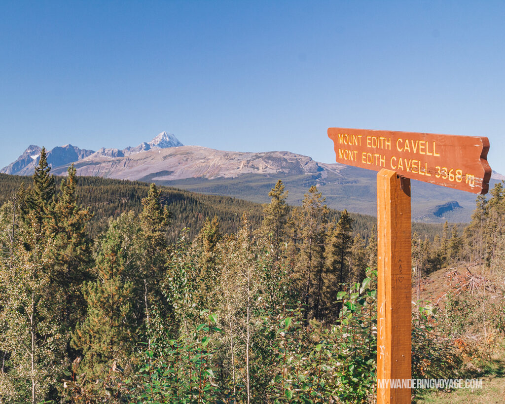 Icefields Parkway viewpoint | Top things to see in Jasper and Banff | My Wandering Voyage