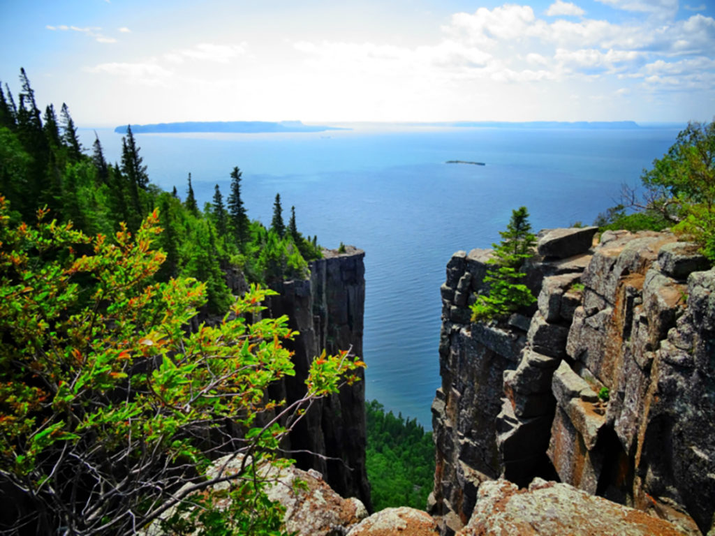 Thunder Bay | There’s no better way to explore Canada than by car. Take one of these epic road trips in Canada. Drive scenic routes and find the best stops along the way | My Wandering Voyage travel blog