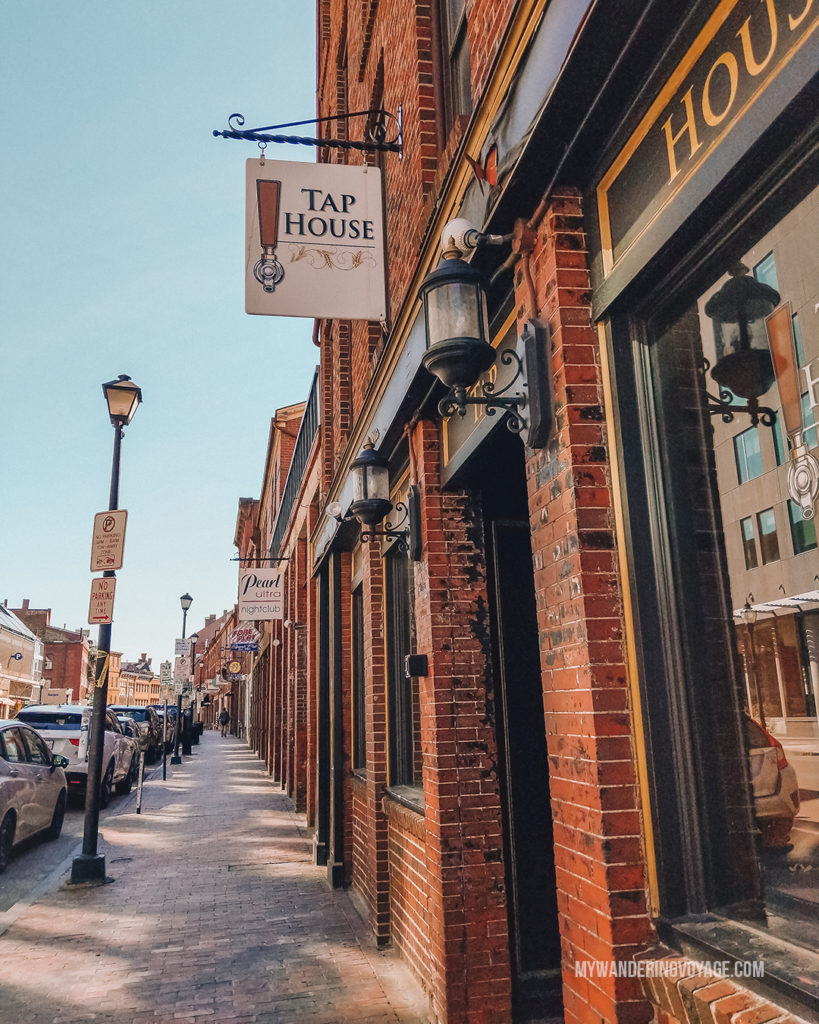 Portland Old Port | Grab your best gal pals or significant other for the ultimate weekend getaway in Portland, Maine. Find where to stay, what to eat and things to do in this guide to Portland, Maine. | My Wandering Voyage travel blog #Portland #Maine #USA #travel
