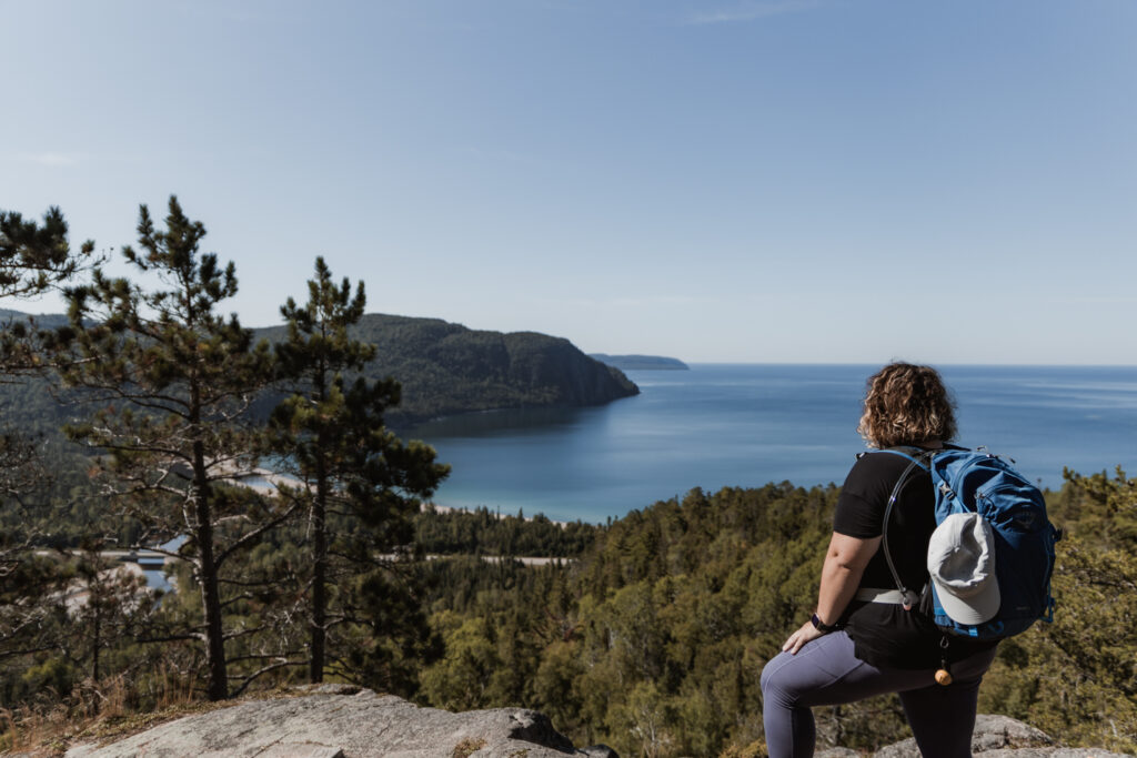 Nokomis Trail overlooking Old Woman Bay | The Ultimate Guide to Lake Superior Provincial Park | My Wandering Voyage travel blog #Camping #Ontario #Travel #Outdoors #Hiking